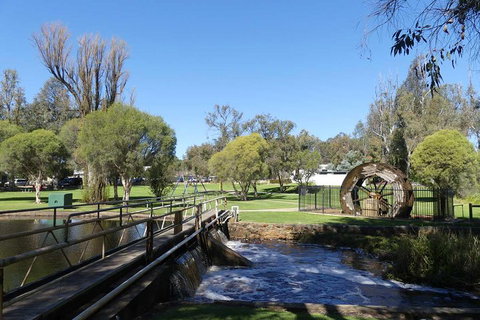 Private, Luxury Pinnacles Tour: Stargazing, Sand-boarding & Sightseeing - Attractions Perth 2