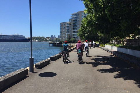 Sydney Harbour Discovery Tour - Attractions Perth 4