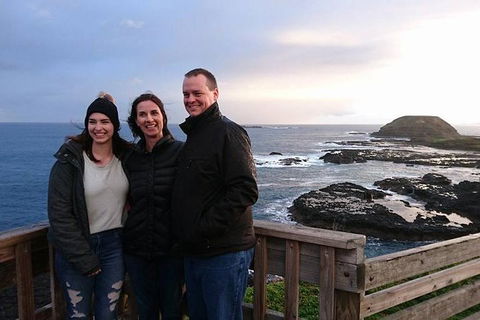 Phillip Island Medium Size Group Tour - Attractions Perth 0