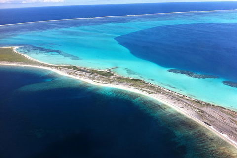 Abrolhos Islands Fixed-Wing Scenic Flight - Attractions Perth 1