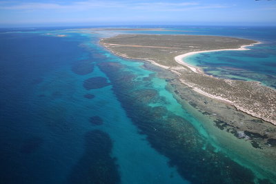 Pink Lake  Abrolhos Islands Scenic Flight