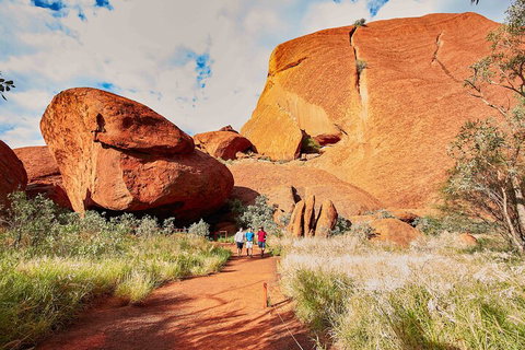2-Day Uluru Sunset And Kata Tjuta Tour From Ayers Rock - Attractions Perth 2