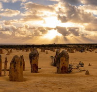 Pinnacle Desert Sunset and Night-time Stargazing Tour from Perth - Attractions Perth