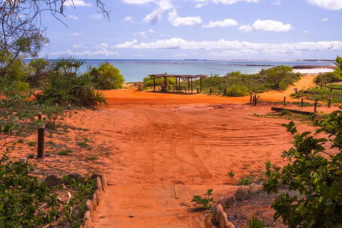 Cape Leveque, Sea Safari And Aboriginal Communities From Broome - Attractions Perth 1