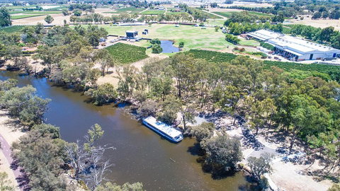 Swan Valley Gourmet Wine Cruise From Perth - Attractions Perth 4