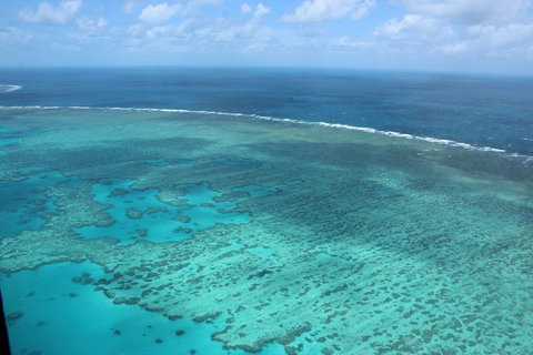 Reef And Island Scenic Flight From Airlie Beach - Attractions Perth 1