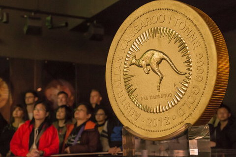 The Perth Mint: Guided Heritage Tour And Gold Pour - Attractions Perth 2