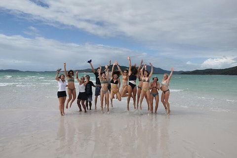 2-Night Whitsundays Sailing Cruise Incl. Whitehaven Beach & Great Barrier Reef - Attractions Perth 4