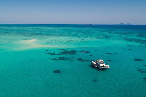 Ocean Freedom Great Barrier Reef Personal Luxury Snorkel & Dive Cruise, Cairns - Attractions Perth 2
