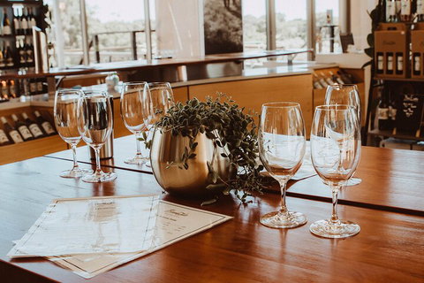 6 Day Esperance & Margaret River Adventure Tour - Attractions Perth 2