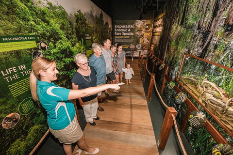 Cairns Aquarium Tour By Twilight With Drink And Appetiser - Attractions Perth 2