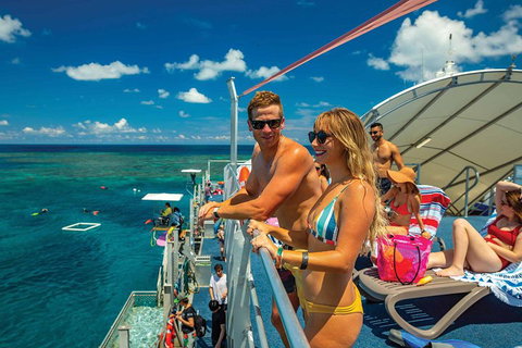 Outer Reef Pontoon Experience From Cairns - Attractions Perth 1