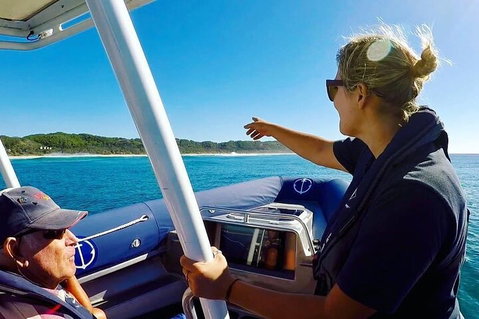 Julian Rocks Byron Bay Cruise - Attractions Perth 3