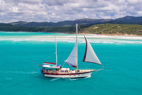 2-Day Whitsundays Sailing Adventure: SV Whitehaven - Attractions Perth 0