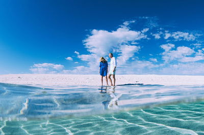 4-Day Coastal Loop via Monkey Mia Wild Dolphins Kalbarri Pinnacles Perth Return