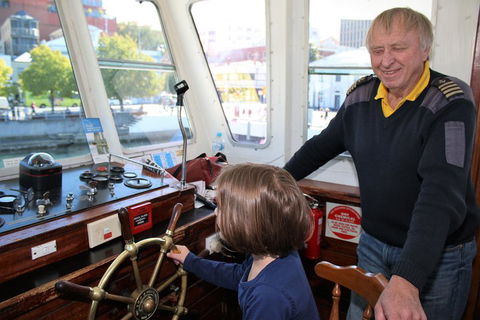 Derwent River Historic Harbour Cruise From Hobart - Attractions Perth 4