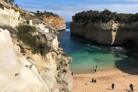 Great Ocean Road Reverse Itinerary PREMIUM Tour - Attractions Perth 3