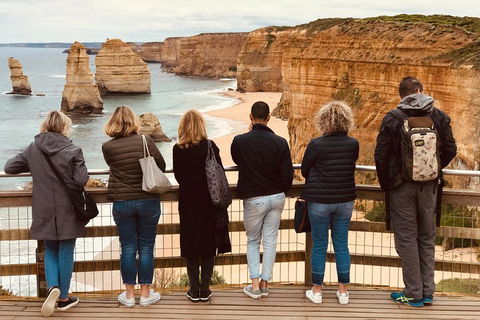 Great Ocean Road Reverse Itinerary PREMIUM Tour - Attractions Perth 5