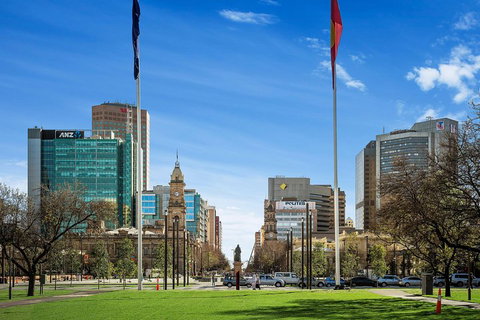 Adelaide Highlights, Hahndorf & McLaren Vale Wine Tasting And Sightseeing Tour - Attractions Perth 1