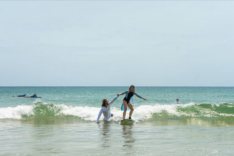 Private Beginners Surf Lessons, Noosa World Surf Reserve - Attractions Perth 0