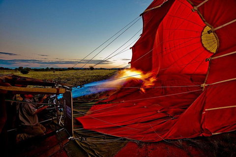Early Morning Ballooning In Alice Springs - Attractions Perth 0