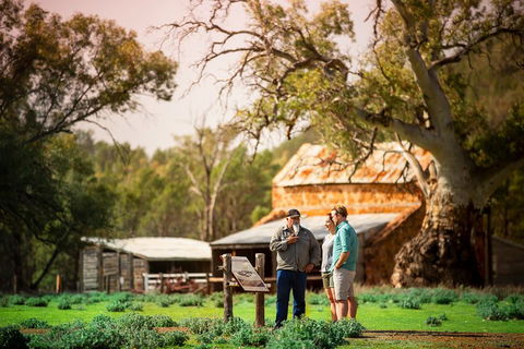 Yura Udnyu - Our Culture, Your Culture (Aboriginal Cultural Walk) - Attractions Perth 0