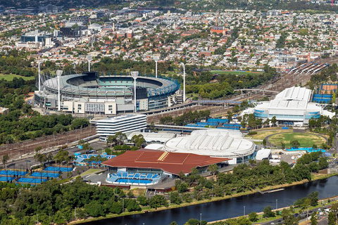 Ultimate Sports Lovers Bus Tour Of Melbourne - Attractions Perth 0