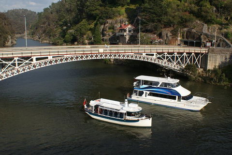 Cataract Gorge Cruise 11:30 Am - Attractions Perth 1